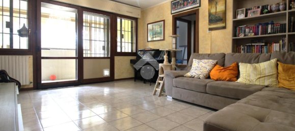 2 bedrooms Apartment in San Giovanni in Persiceto, Italy No. 310067 4