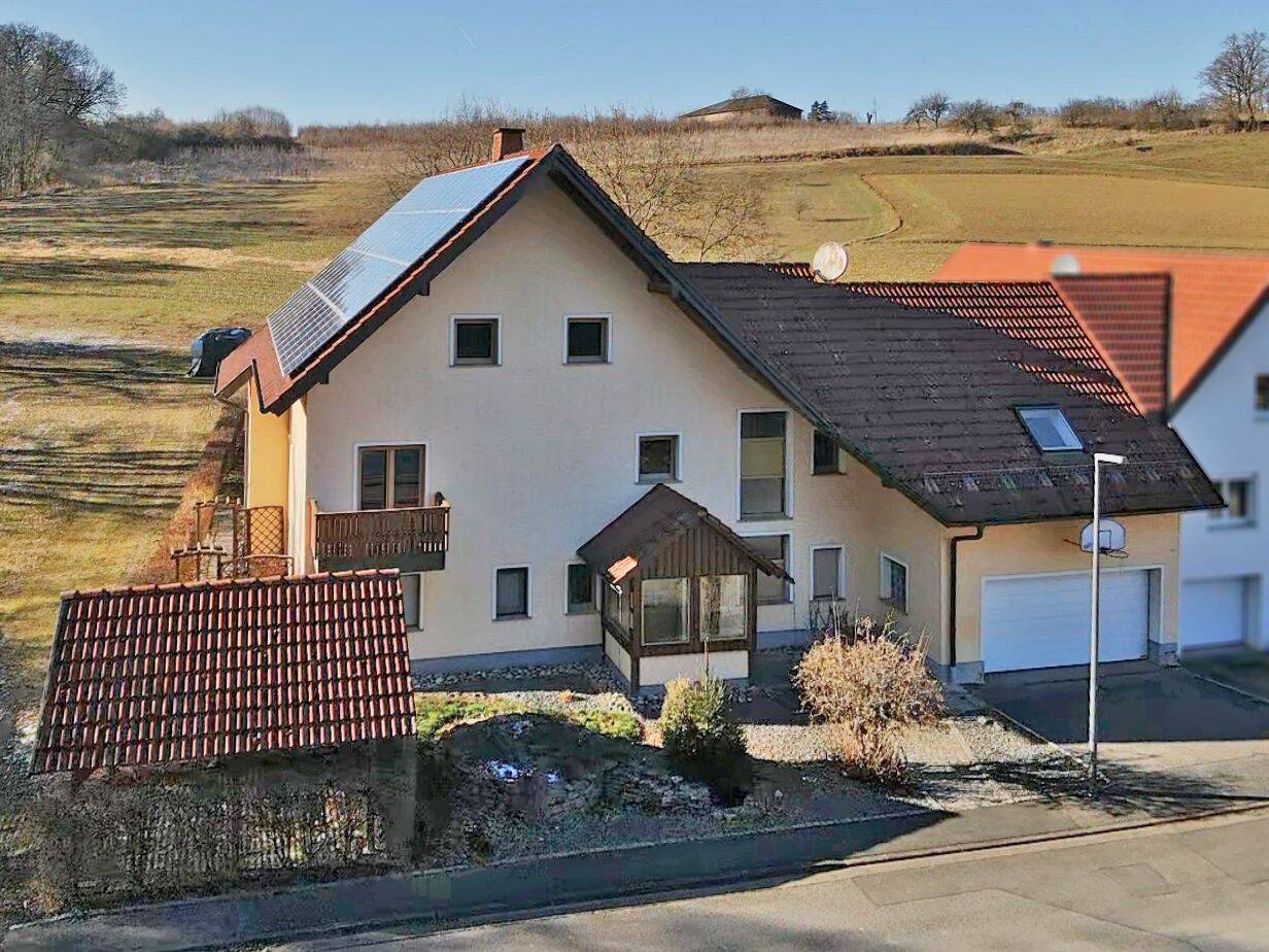 Casa de 7 habitaciónes en Lichtenfels, Germany No. 296218