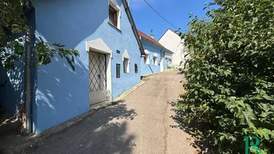 Дом с 2 комнатами в Бернхардсталь, Австрия № 233964