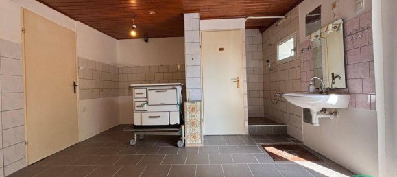 Дом с 2 комнатами в Бернхардсталь, Австрия № 233964 6