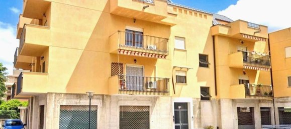 1غرفة مستودع في Carini, Italy رقم 332412 10