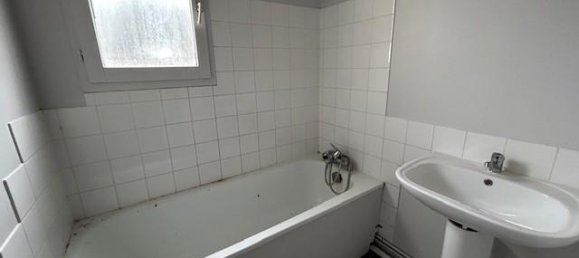 Casa de 4 dormitorios en Panazol, France No. 98708 3