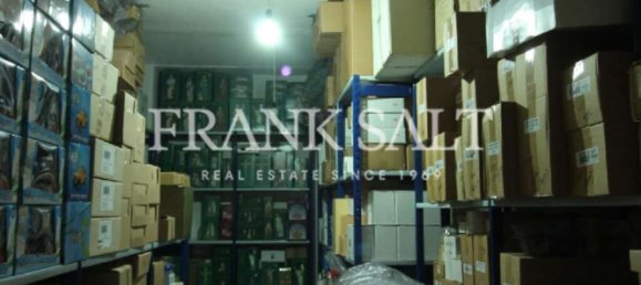 111m² Shop in Hamrun, Malta No. 13572 4