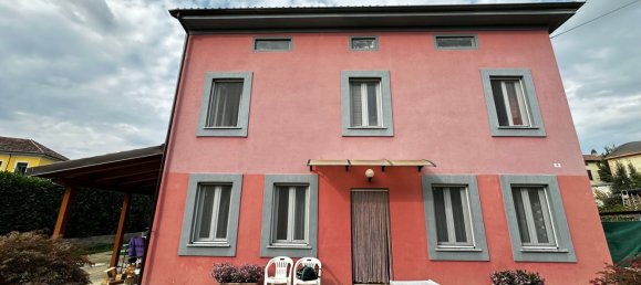 Casa de 8 divisões em Alessandria, Italy N.º 174520 2
