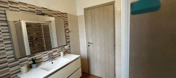 Casa de 8 divisões em Alessandria, Italy N.º 174520 22