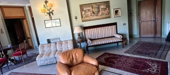 5 rooms Apartment in Paternò, Italy No. 259726 15