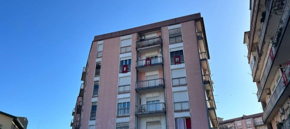 5 rooms Apartment in Paternò, Italy No. 259726 5