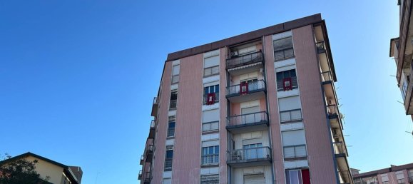 5 rooms Apartment in Paternò, Italy No. 259726 6