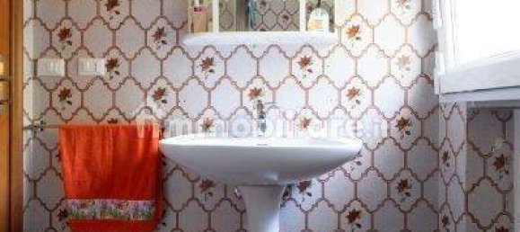 5 bedrooms Villa in Pianoro, Italy No. 258501 15