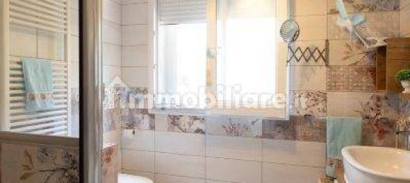 5 bedrooms Villa in Pianoro, Italy No. 258501 6