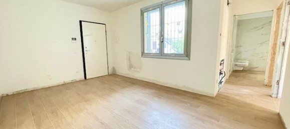 2 Schlafzimmer Wohnung in Seveso, Italy, Nr. 321075 3