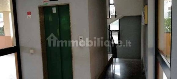 2 Schlafzimmer Wohnung in Rho, Italy, Nr. 4998 3