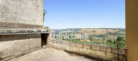 2-Zimmer Haus in Palazzolo Acreide, Italy, Nr. 257973 3