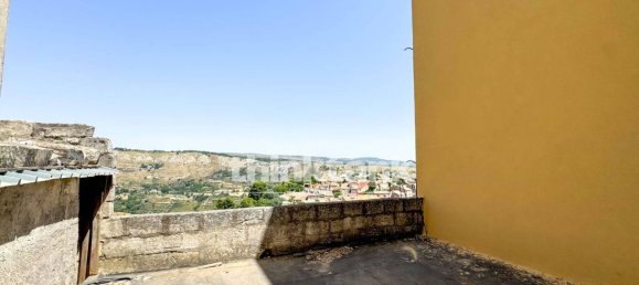 2-Zimmer Haus in Palazzolo Acreide, Italy, Nr. 257973 4