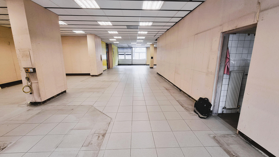 435m² Commercial property in Linz, Austria No. 127675