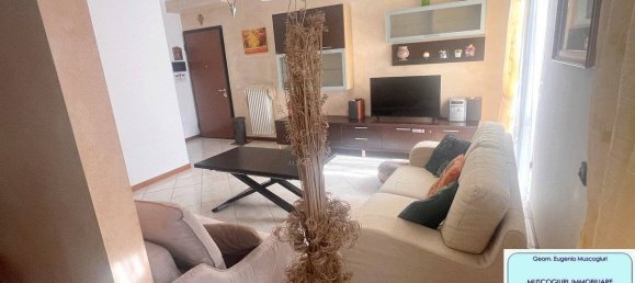 1 bedroom Apartment in Varese, Italy No. 378928 4