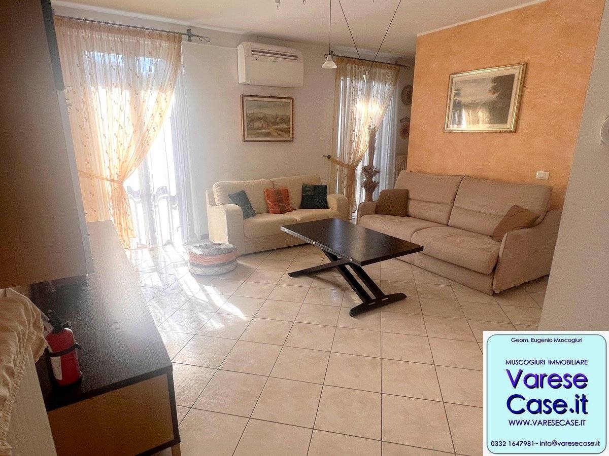 1 bedroom Apartment in Varese, Italy No. 378928