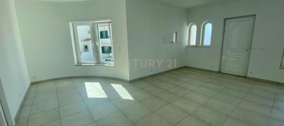 3 bedrooms House in Ericeira, Portugal No. 151407 6