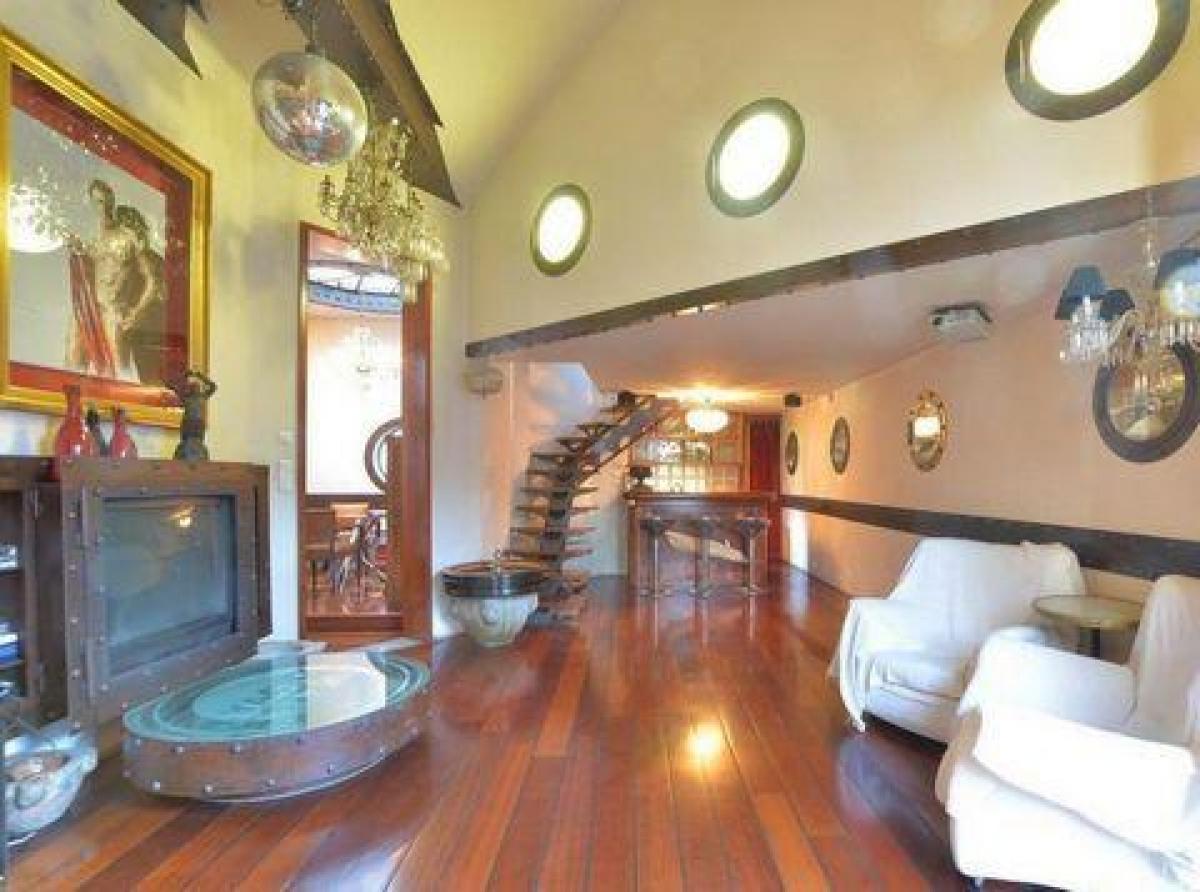 Studio-Eigentumswohnung in Nimes, France, Nr. 24363