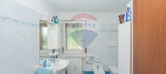 Casa de 4 dormitorios en Città Sant'Angelo, Italy No. 342129 45