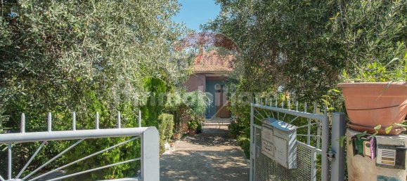 Casa de 4 dormitorios en Città Sant'Angelo, Italy No. 342129 11