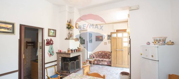 Casa de 4 dormitorios en Città Sant'Angelo, Italy No. 342129 24