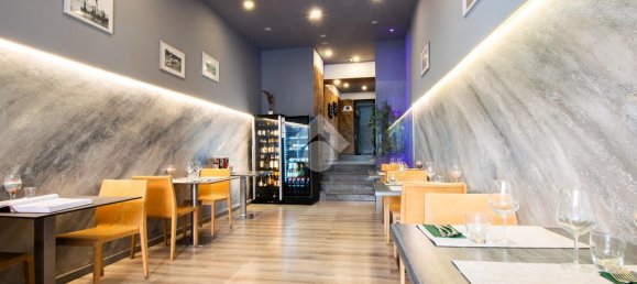 150m² Commercial property in Messina, Italy No. 82227 2