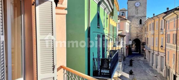 4 bedrooms Apartment in Varzi, Italy No. 220506 2