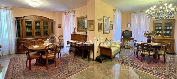 4 bedrooms Apartment in Varzi, Italy No. 220506 4