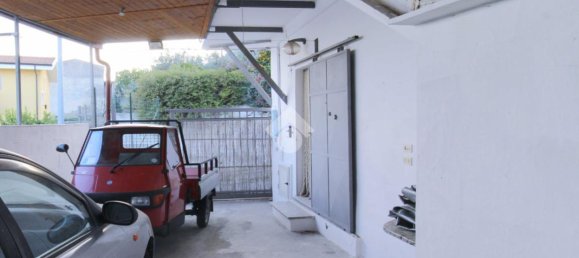 Дом с 5 комнатами в Селлия Марина, Италия № 7339 2