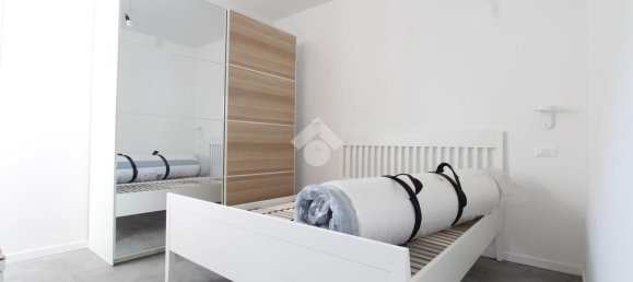 Apartamento de 2 dormitorios en Sasso Marconi, Italy No. 347696 6