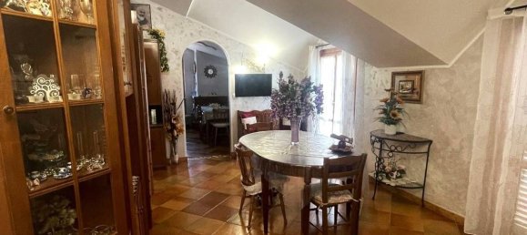 4-salle Appartement à Vico del Gargano, Italy No. 25988 2
