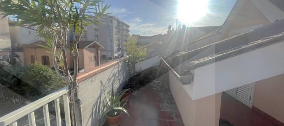 4-salle Appartement à Vico del Gargano, Italy No. 25988 16