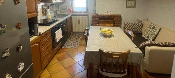 4-salle Appartement à Vico del Gargano, Italy No. 25988 5