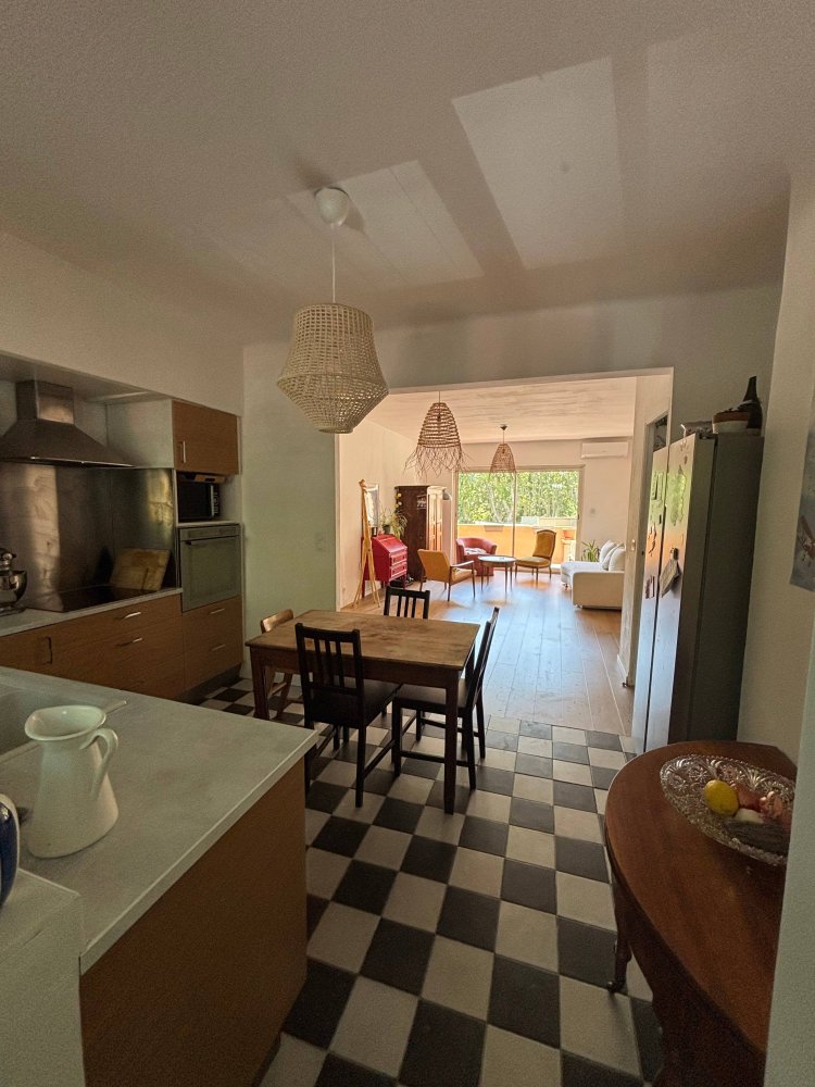 2 bedrooms Apartment in Aix-en-Provence, France No. 332673