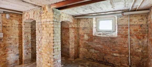 Квартира с 13 комнатами в Хемниц, Германия № 220184 9