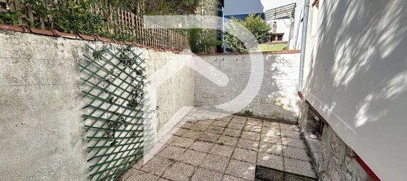 2 bedrooms House in Saint-Maur-des-Fosses, France No. 138126 2