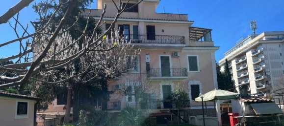 3 rooms Apartment in Rome, Italy No. 203370 13