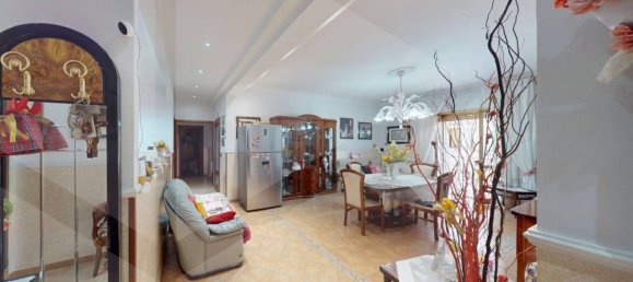 4غرفة شقة في Arzano, Italy رقم 24072 3