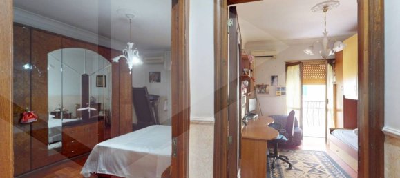 4غرفة شقة في Arzano, Italy رقم 24072 26