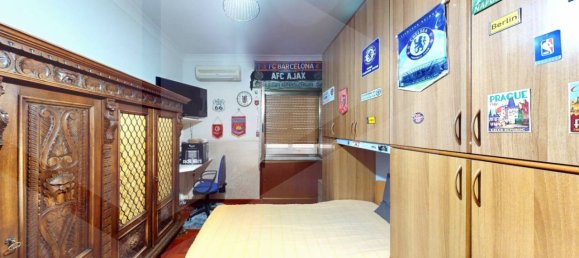 4غرفة شقة في Arzano, Italy رقم 24072 25