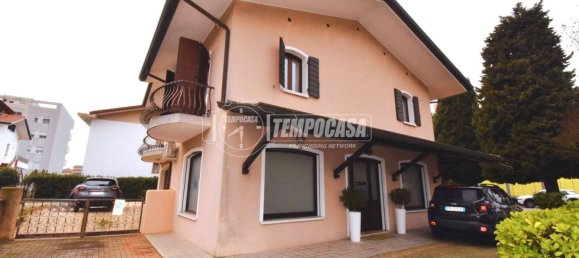 3 bedrooms Villa in Jesolo, Italy No. 288320 39