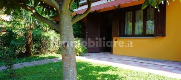 3 Schlafzimmer Haus in Bergamo, Italy, Nr. 341045 2