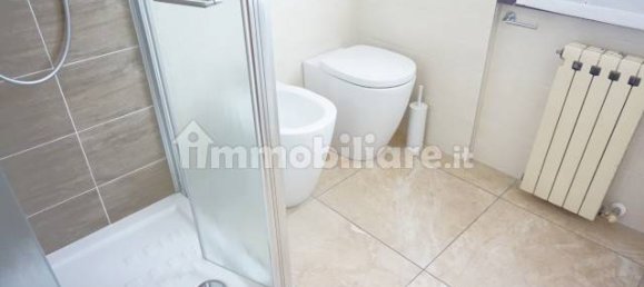 3 Schlafzimmer Haus in Bergamo, Italy, Nr. 341045 8