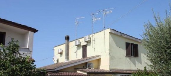 3 rooms Apartment in Ardea, Italy No. 2154 5