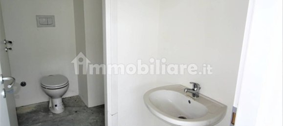 1-salle Entrepôt à Senigallia, Italy No. 75039 5