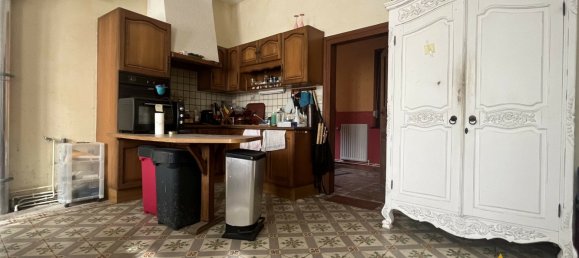 Дом с 4 спальнями в Бевильр, Франция № 156551 3