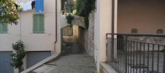 4 rooms Apartment in Spoleto, Italy No. 76286 24