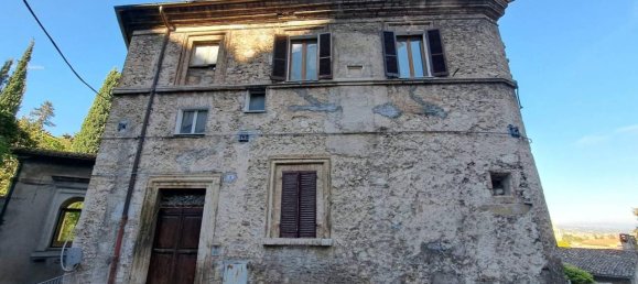 4 rooms Apartment in Spoleto, Italy No. 76286 9