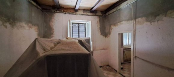 4 rooms Apartment in Spoleto, Italy No. 76286 14